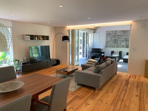 ゲストハウス ペーパームーン ^