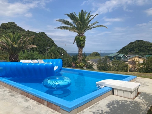 HOKULANI by the sea ^