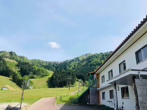 立山観光に最適!ゲストハウスしろいきせき ^