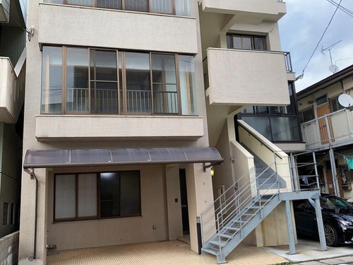 ＧＡＮＡＤＡＮ（ガナダン）中央駅　＾