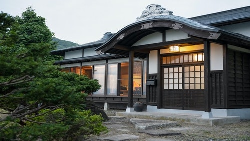 Ｔｏｙａ　Ｃｌｉｆｆ　Ｈｏｕｓｅ　＾