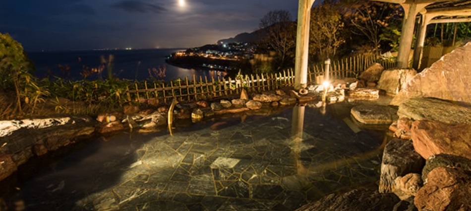 料亭湯宿　銀鱗荘