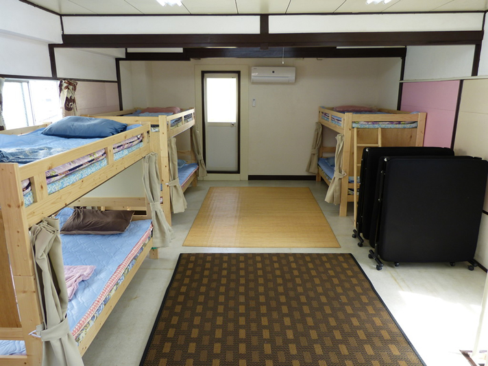 宿泊ドンキーハウス＜奄美大島＞