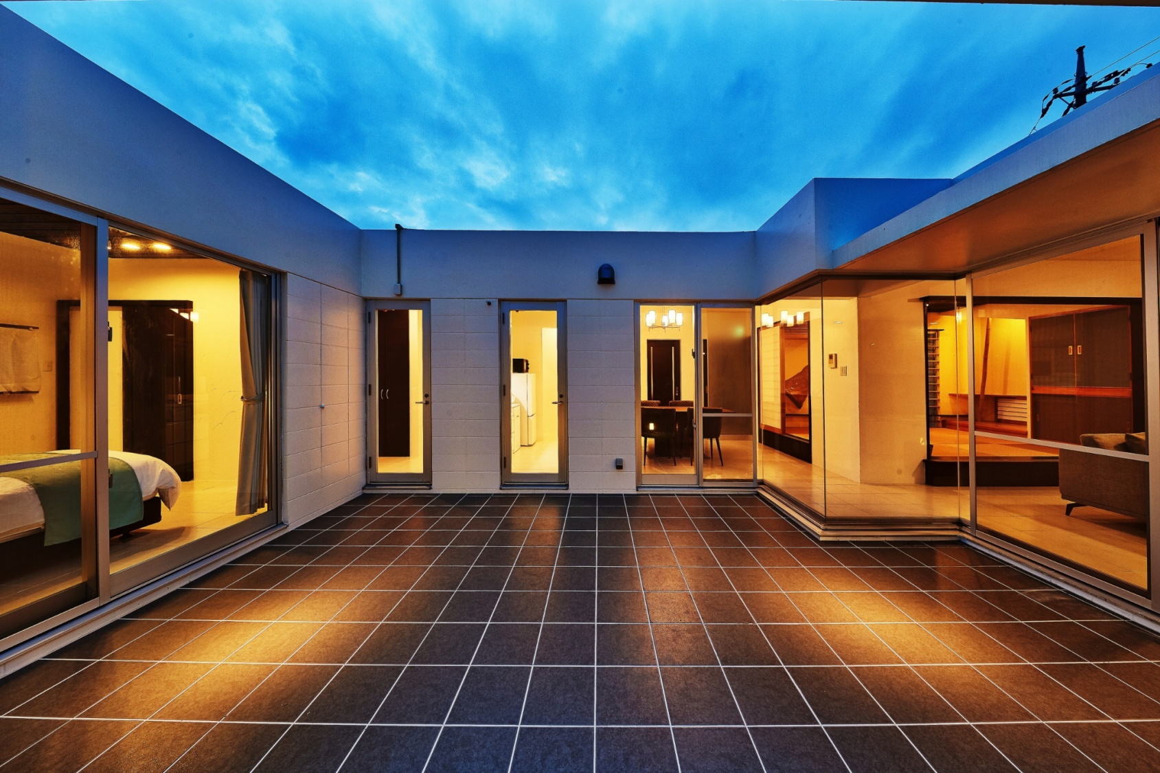 Sky Villa Toyohara ^