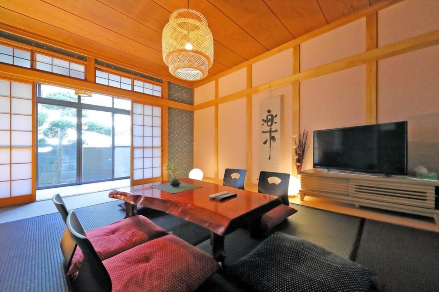 グランドゥース　ビラ　新今宮／民泊