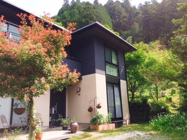 里山に住むイギリス人宅で週末ホームステイ／民泊