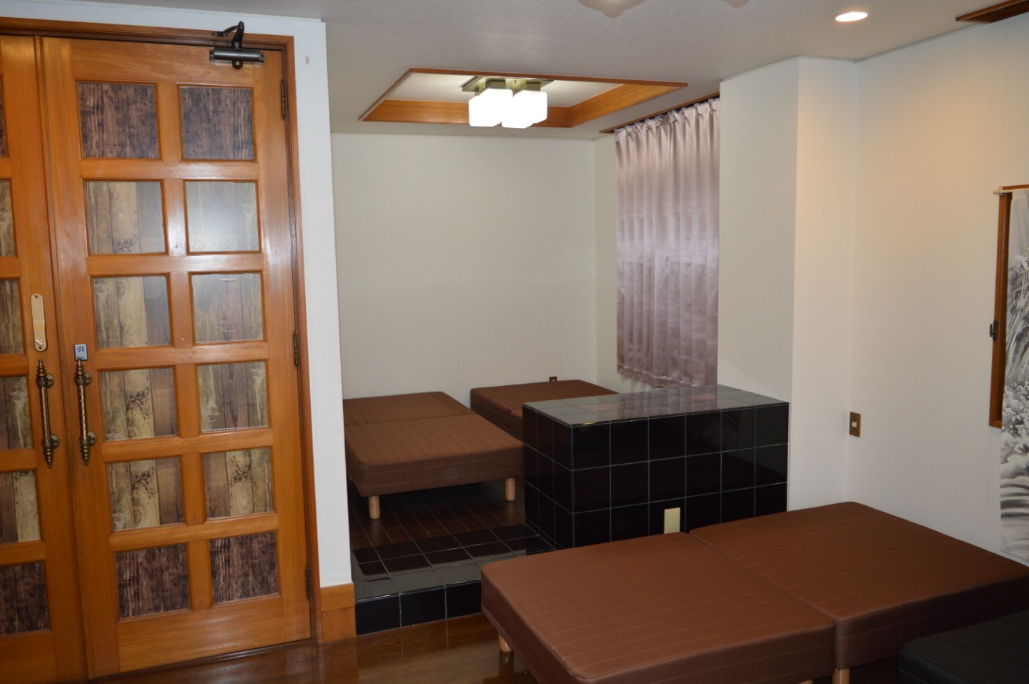 湯島駅徒歩１分／民泊