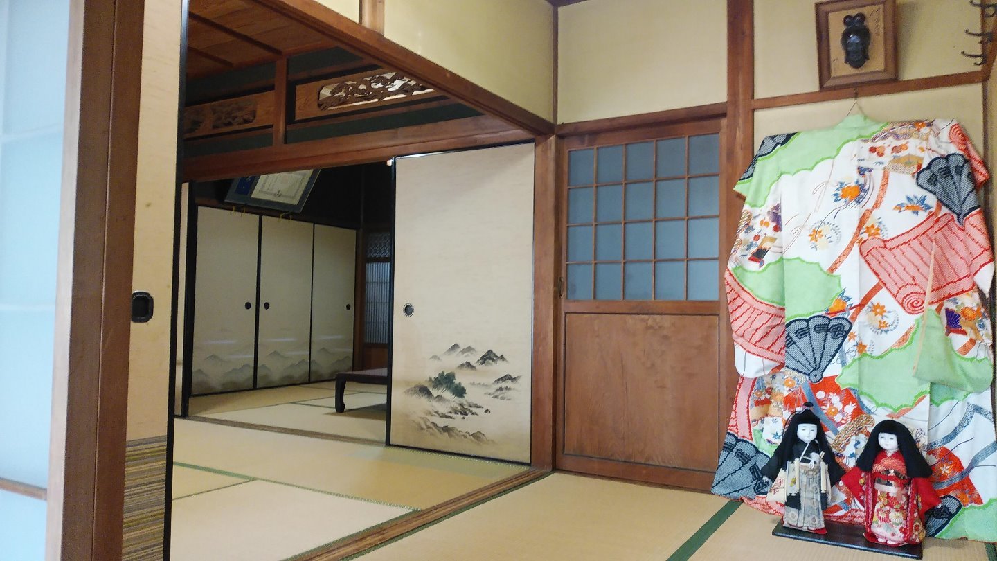 広々とした純和風の一軒家／民泊