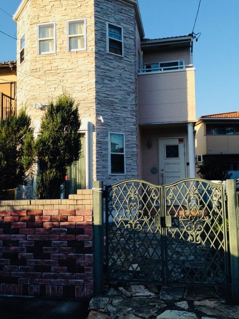 Ladies only/Close to Doom/民泊