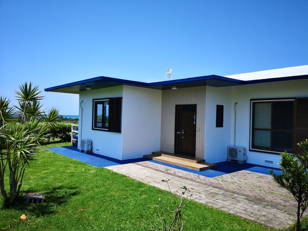 大草原と大海原を望む石垣島の隠れ家 自家用車無料貸し出し/民泊