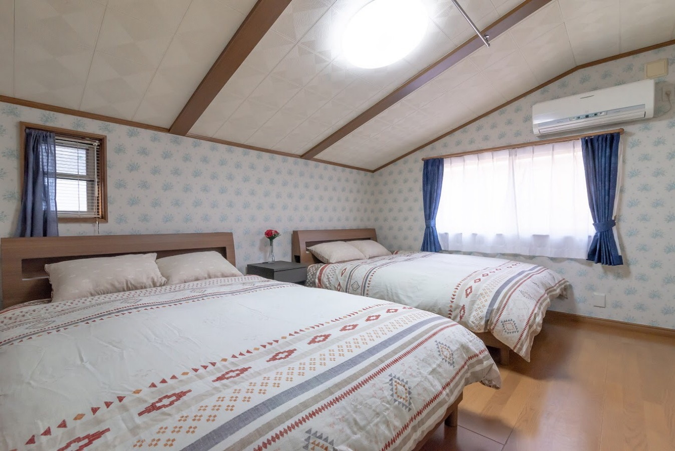 １９人まで滞在可能。３階建、一軒家貸切／民泊