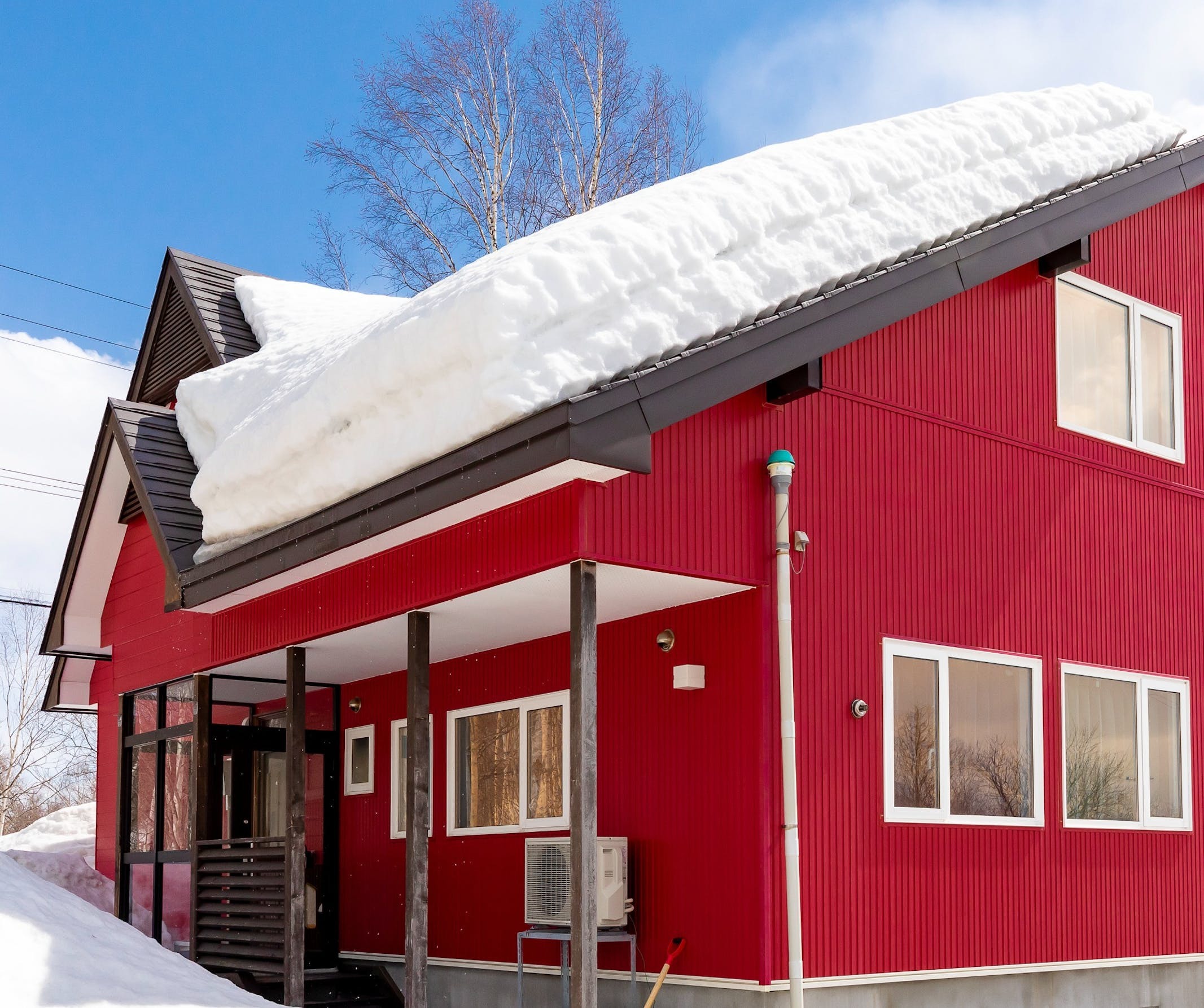 Niseko Red House:エアコン完備 温泉・スキー場至近貸切一軒家 ペット可。/民泊