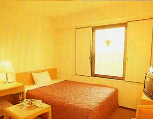 ビジネスホテル王倉