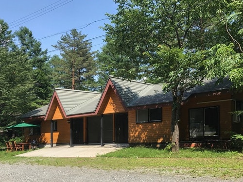 Hinoki Cabin白馬1&2 2LDK 4名様用貸別荘 x2 ^