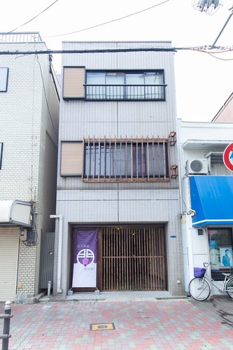 Mon天下茶屋/駐車場あり/丸々貸切/難波電車4分/民泊