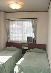 コミュニティハウス チロリアン