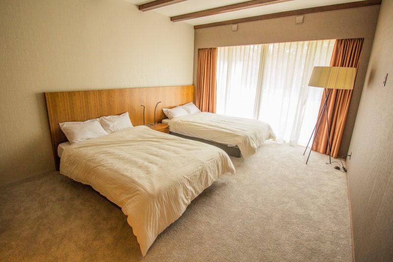 ＡＮＤＡＲＵ　ＣＯＬＬＥＣＴＩＯＮ　ＮＩＳＥＫＯ（アンダルコレクションニセコ）