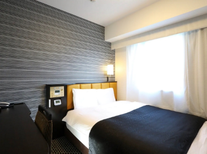 アパホテル〈埼玉東松山駅前〉