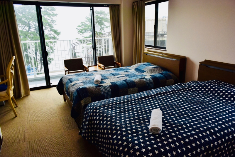 ｉｚｕ　ＫＡＮＳＹＡ