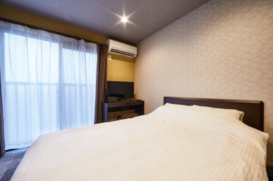 美盧 今出川ホテル