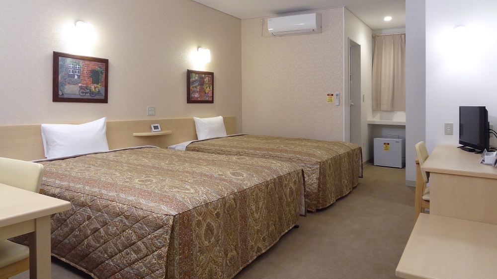 ファミリーロッジ旅籠屋・宮崎店