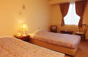 プチホテル　バク