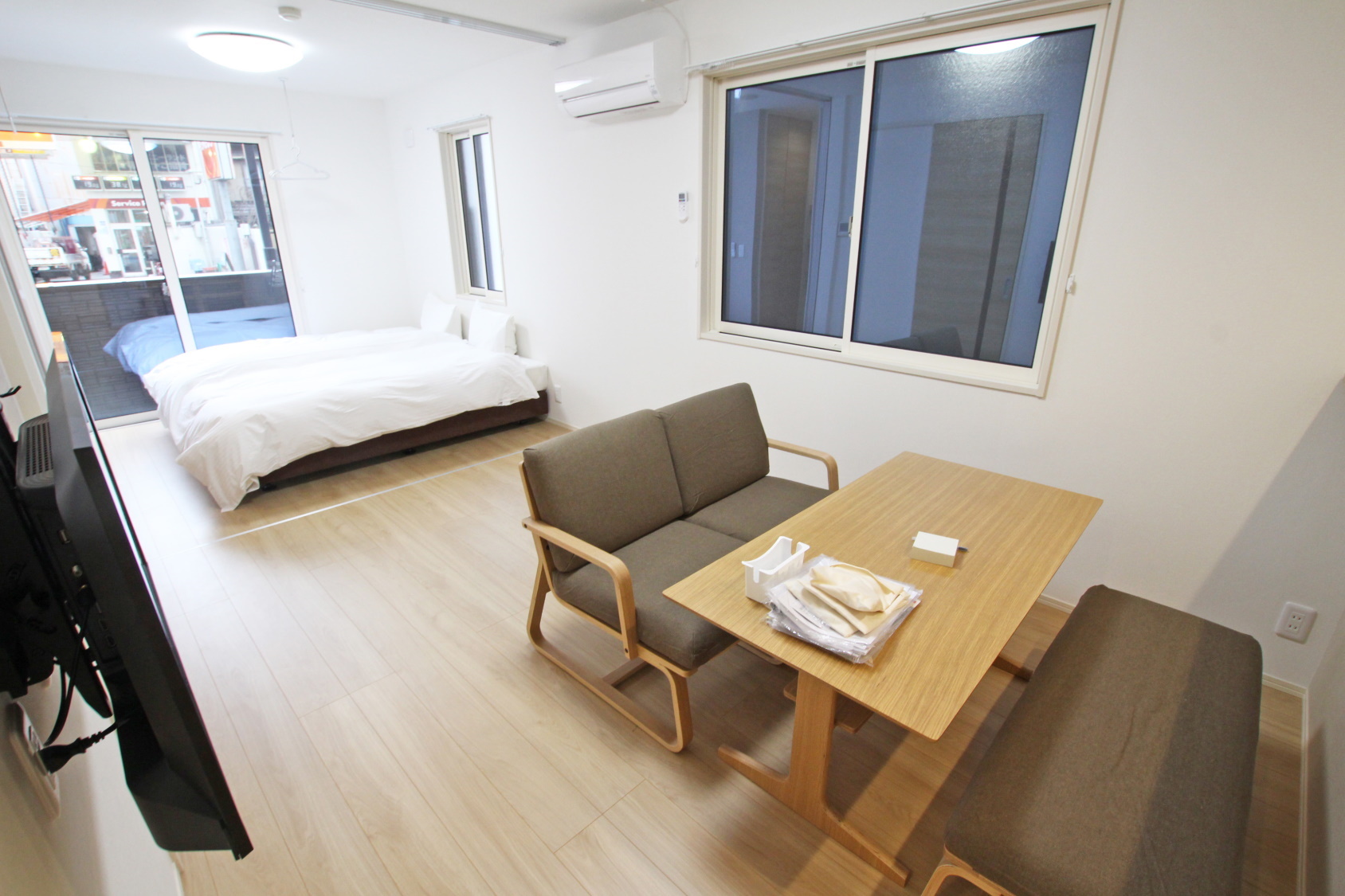 ＢＥＡＮＳ　ＳＴＡＹ石引