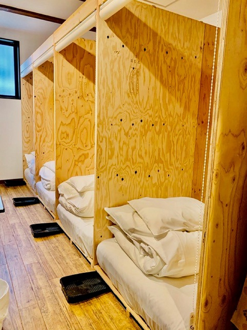 BEACH SIDE VILLAGE FAMILIAR