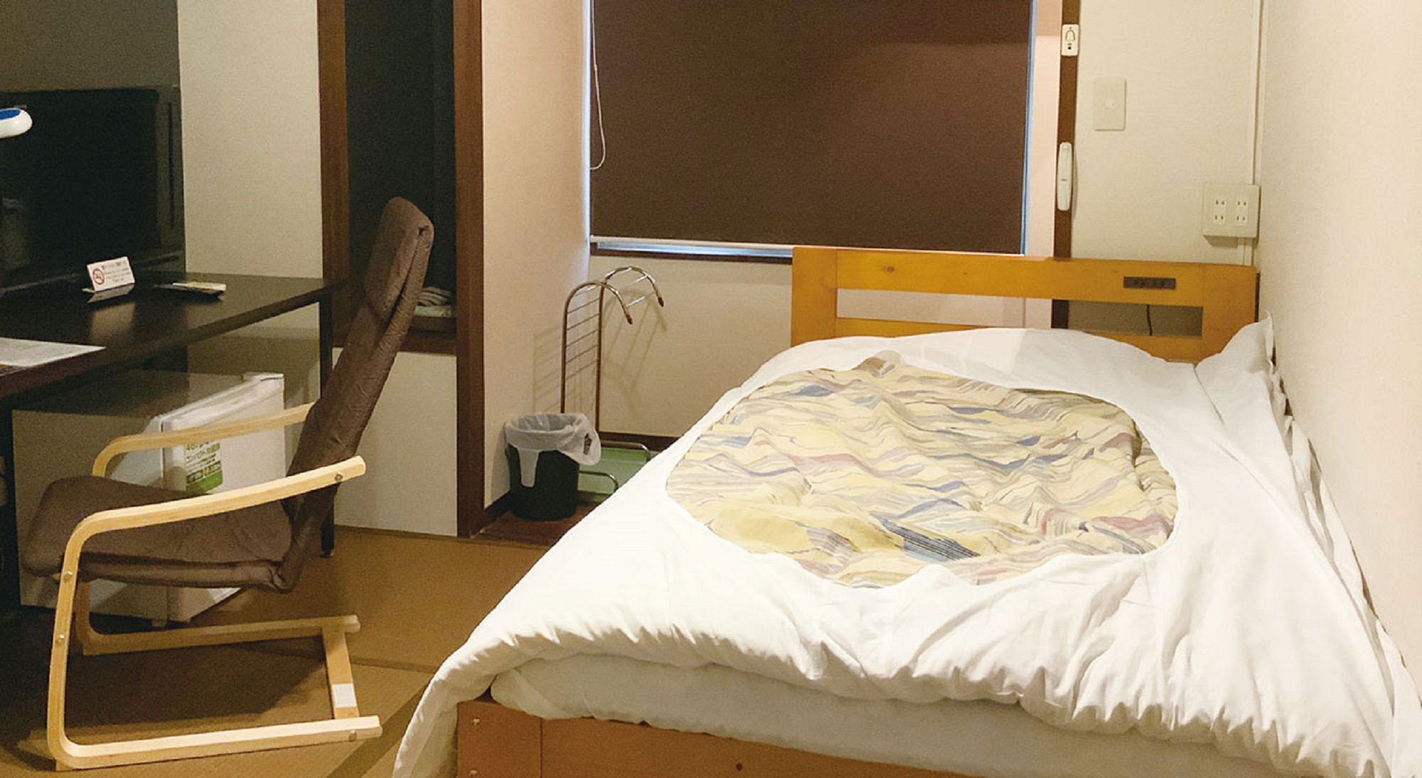 ビジネスホテル安楽荘