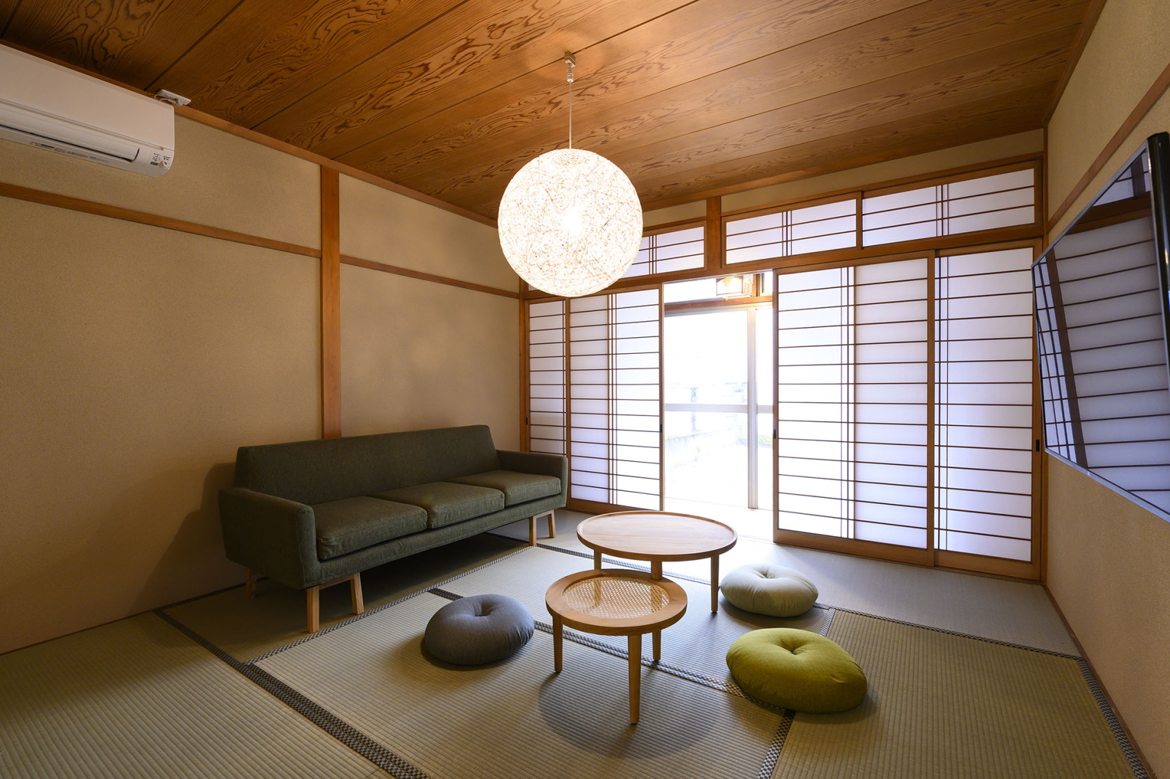 ＢＥＹＯＮＤ　ＨＯＴＥＬ　Ｔａｋａｙａｍａ４ｔｈ