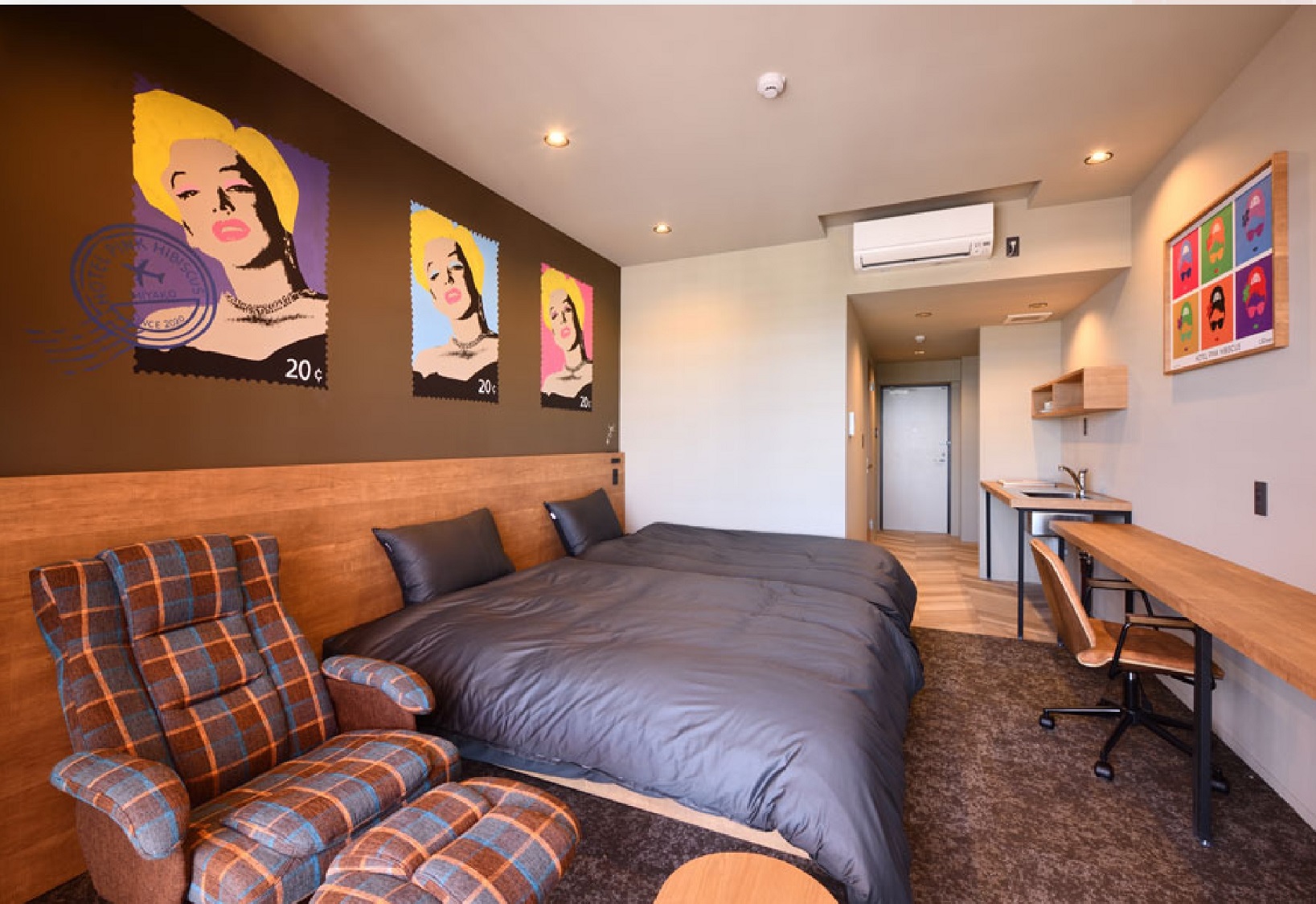 HOTEL PINK HIBISCUS<宮古島>