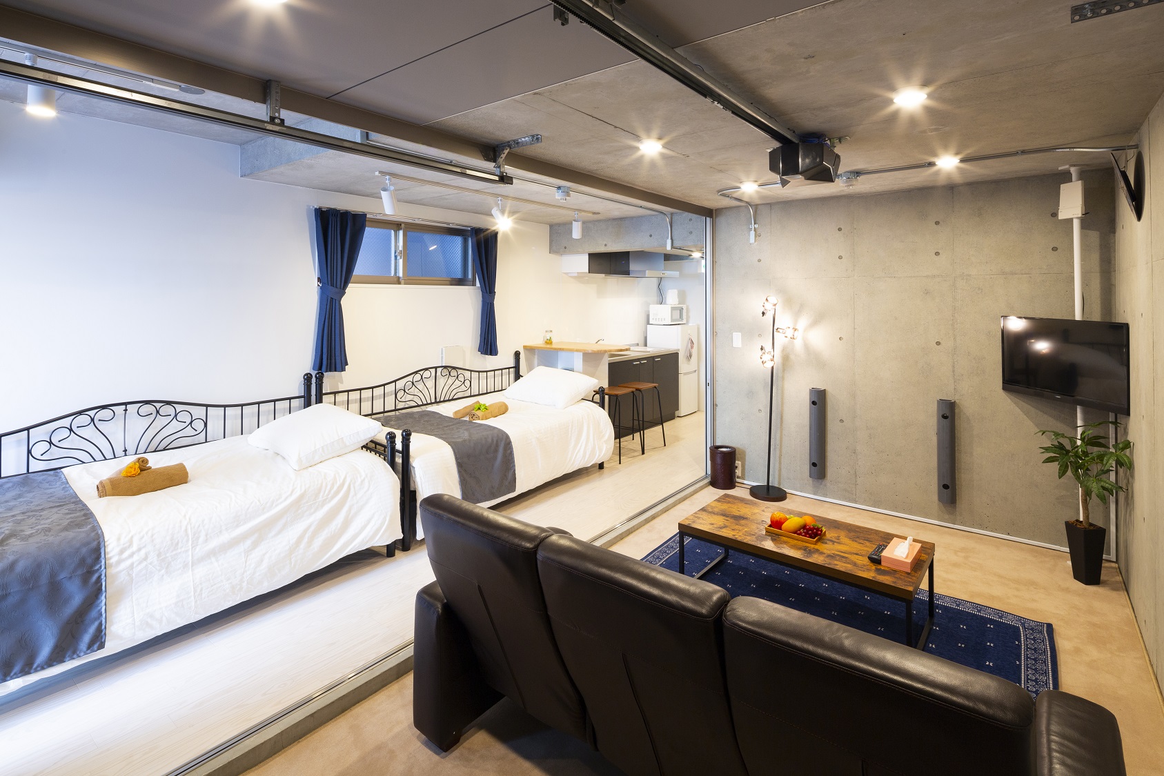 Laffitte Hirai Condominium Hotel