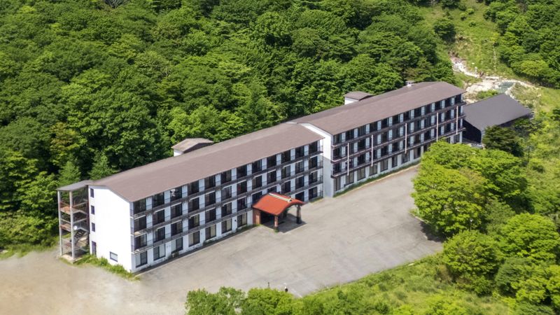 ほったらかしの宿　ゆうふり那須高雄温泉ロッジ（２０２５年１０月１日オープン）