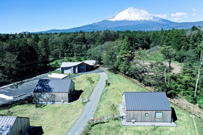 高嶺の森のコテージ