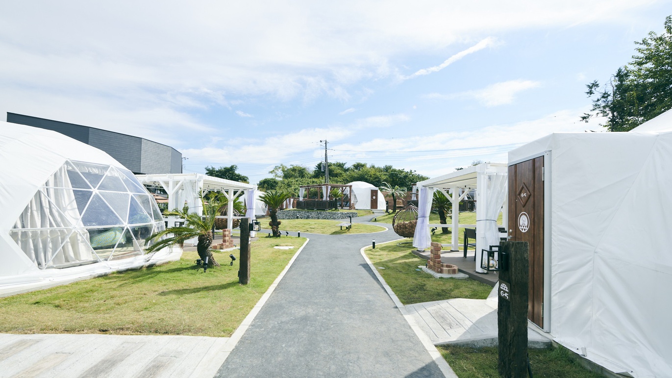 グランピング温泉テルマ―湯　滑川店