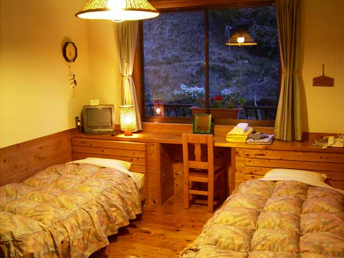 川湯温泉　ペンション　あしたの森