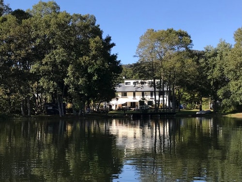 Lakeside Hotels Kuore ^