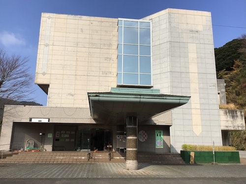 ホテルさくら ^