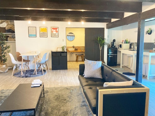 東近江五個荘町 レトロモダン古民家一棟貸宿 家族・グループに最適 ^