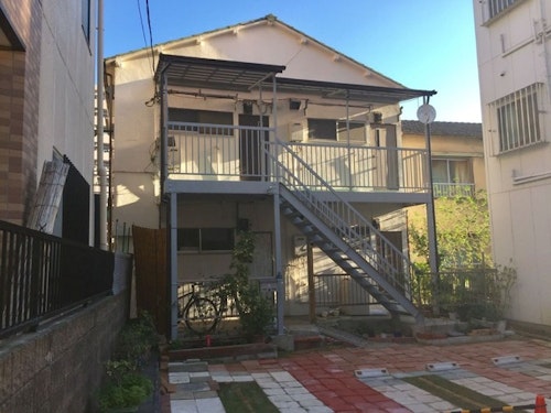 都バス停徒歩１分以内、１棟４室アパート　Ｄ－ｐｄａｌ　Ｉｎｎ　１Ｆ／民泊