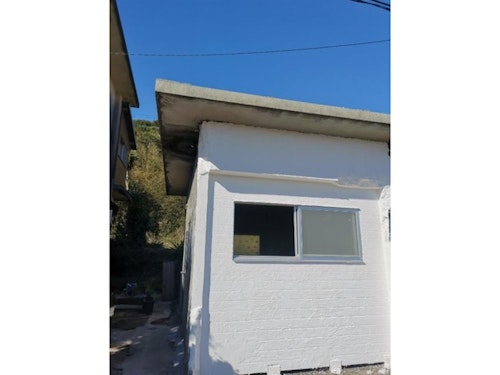 ゲストハウス 海の見える家 ^