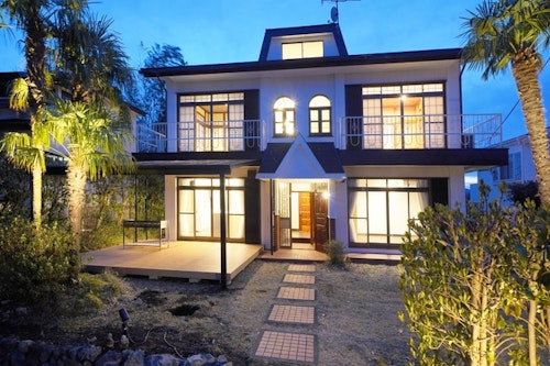 ファミーユ一碧湖　＾