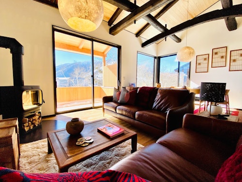 Snowman apartments ^