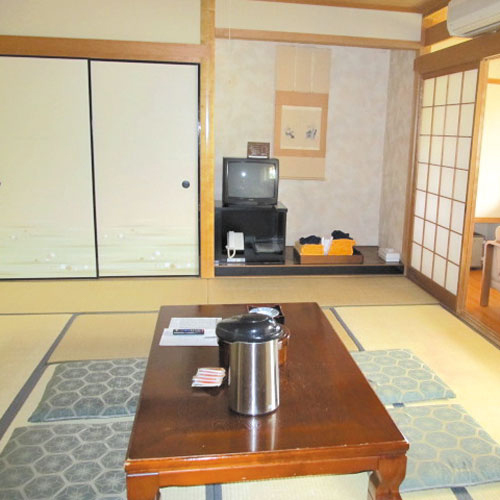 津名ハイツ <淡路島>