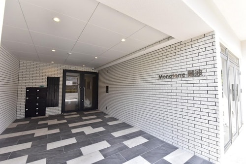 モノトーン難波／民泊