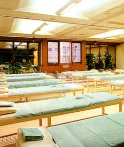 サウナ＆カプセルホテル　グリーンランド中洲店