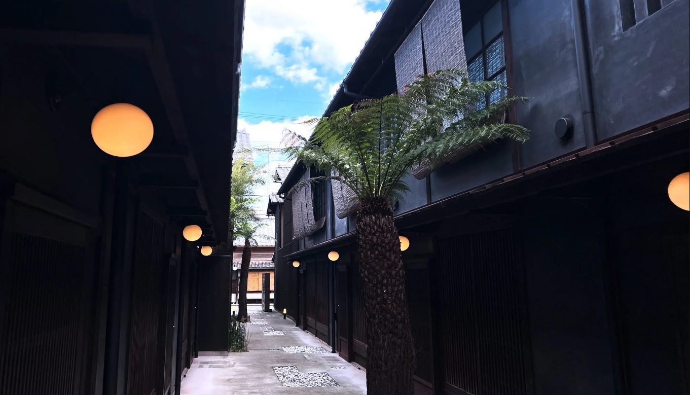 Rinn 四季十楽(Shiki Juraku)