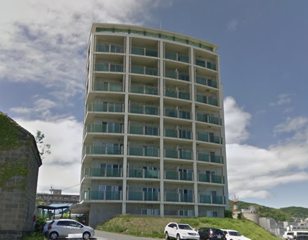 O2 Capsule House OTARU