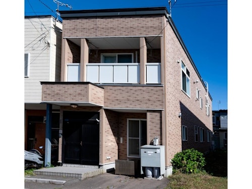 ビラ・フタバ若松町 ^