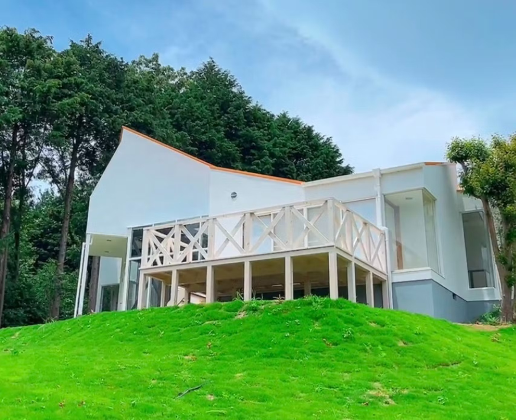 Ｓｕｎｌｉｔ　Ｖｉｌｌａ　Ｉｚｕ　－星降る陽だまり森の宿－　＾